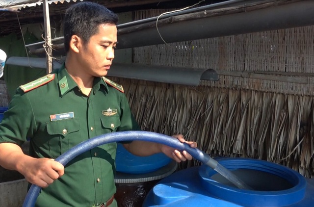 Cấp tốc đưa nước sạch cứu 8000 hộ dân bị xâm nhập mặn - 3 Cấp tốc đưa nước sạch cứu 8000 hộ dân bị xâm nhập mặn - 3
