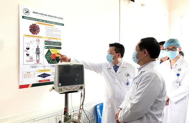 Bí thư Vương Đình Huệ kiểm tra công tác phòng, chống Covid-19 tại bệnh viện - 4 Bí thư Vương Đình Huệ kiểm tra công tác phòng, chống Covid-19 tại bệnh viện - 4