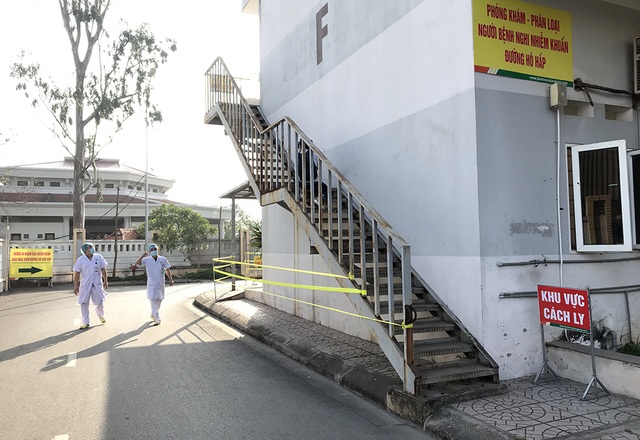 Bí thư Vương Đình Huệ kiểm tra công tác phòng, chống Covid-19 tại bệnh viện - 3 Bí thư Vương Đình Huệ kiểm tra công tác phòng, chống Covid-19 tại bệnh viện - 3
