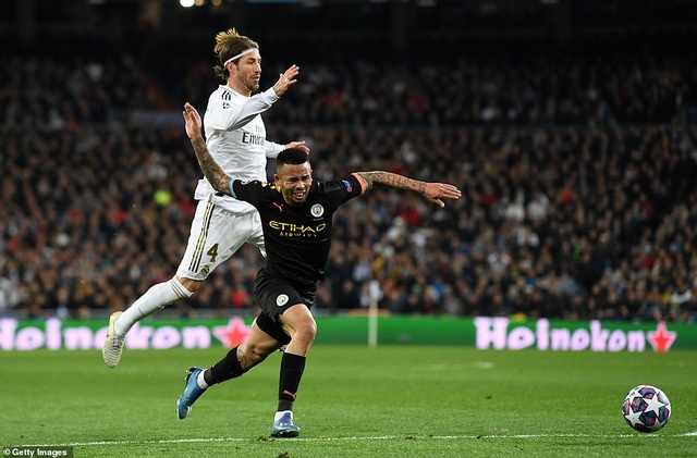 Những khoảnh khắc Man City hạ gục Real Madrid tại Bernabeu - 23