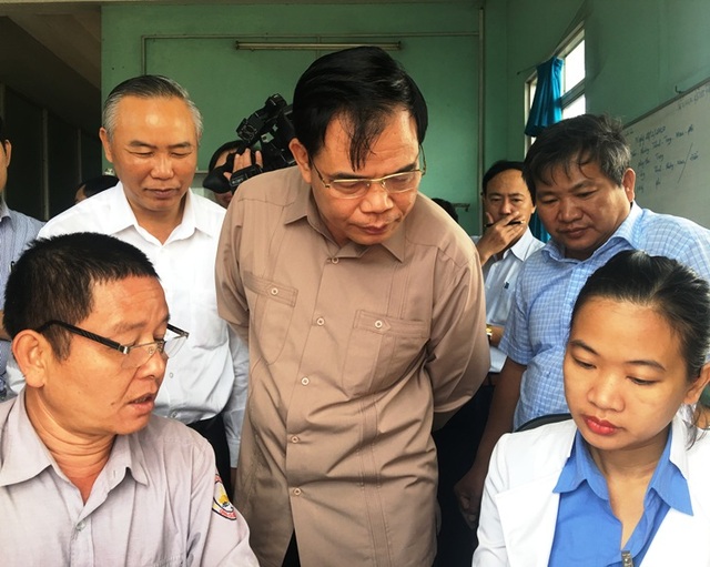 Bộ trưởng Nông nghiệp: Phải biết “cay mũi” khi thủy sản nhận thẻ vàng - 1 Bộ trưởng Nông nghiệp: Phải biết “cay mũi” khi thủy sản nhận thẻ vàng - 1