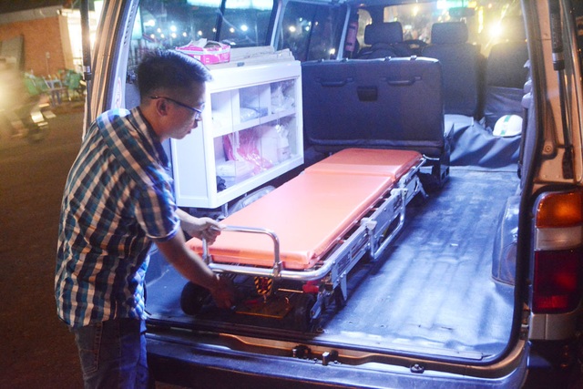 300 chuyến xe cứu người hằng đêm của chàng trai Bình Dương - 6 300 chuyến xe cứu người hằng đêm của chàng trai Bình Dương - 6