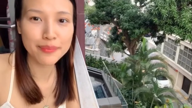 Căn hộ “nhỏ mà đắt đỏ” của Hoàng Oanh và chồng Tây tại Singapore - 12 Căn hộ “nhỏ mà đắt đỏ” của Hoàng Oanh và chồng Tây tại Singapore - 12