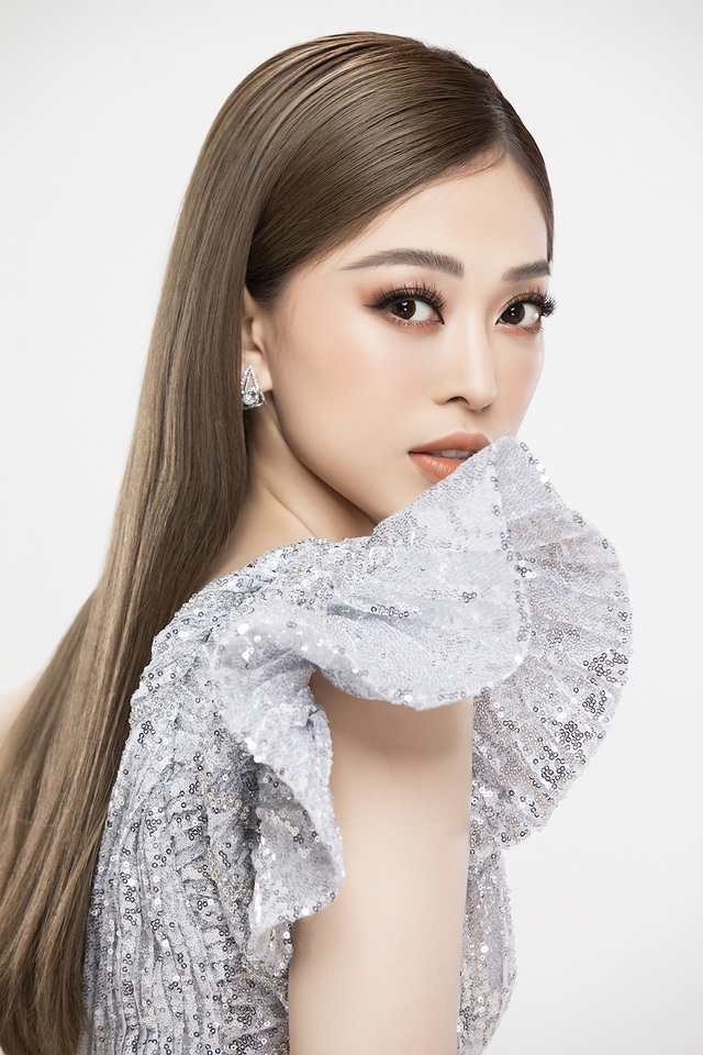 Nhìn lại nhan sắc top 3 Hoa hậu Việt Nam 2018 sau 2 năm - 9