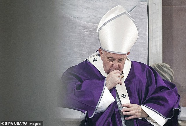 Giáo hoàng Francis bị cảm, liên tục hủy các sự kiện chính thức - 1