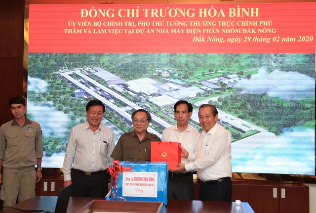 Đề nghị sớm đưa vào vận hành nhà máy điện phân nhôm Đắk Nông - 2