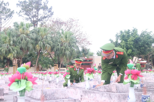 Tuổi trẻ Quảng Bình khởi động tháng thanh niên - 2 Tuổi trẻ Quảng Bình khởi động tháng thanh niên - 2