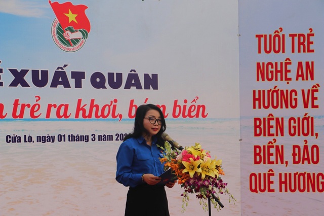 Ra mắt câu lạc bộ “Ngư dân trẻ ra khơi bám biển” - 1 Ra mắt câu lạc bộ “Ngư dân trẻ ra khơi bám biển” - 1