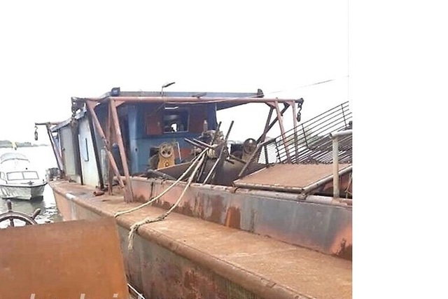 Thua bạc thiếu nợ, trộm cắp cả tàu thủy 400 tấn đem bán - 2