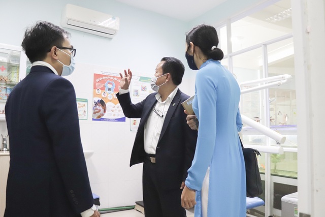 Đà Nẵng: Nhiều học sinh, sinh viên đeo khẩu trang trong lớp học - 3