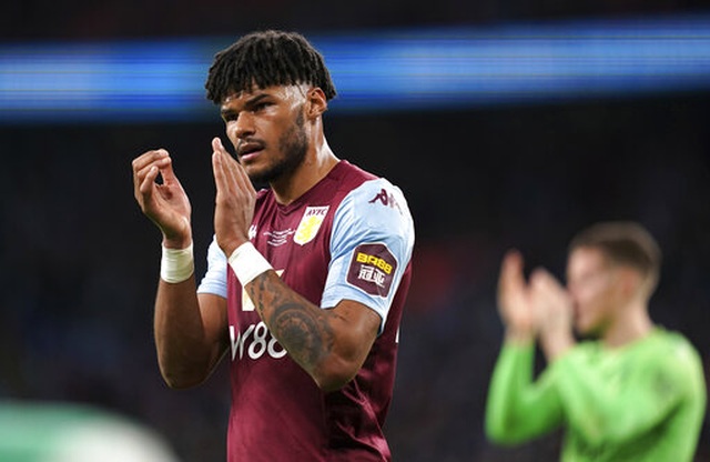 Những khoảnh khắc Man City rạng rỡ hạnh phúc, Aston Villa buồn rơi lệ - 15 Những khoảnh khắc Man City rạng rỡ hạnh phúc, Aston Villa buồn rơi lệ - 15