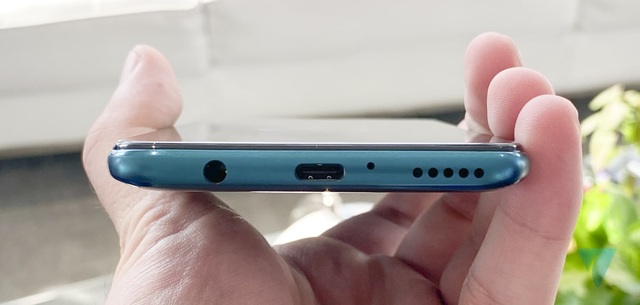 Cận cảnh Huawei P40 Lite với cụm 4 camera thiết kế giống... iPhone 12 - Ảnh minh hoạ 8