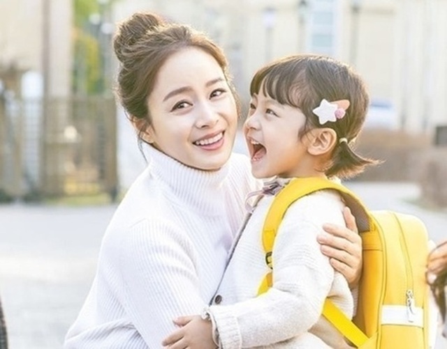 Phim mới của Kim Tae Hee ngừng quay vì Covid-19 - 1