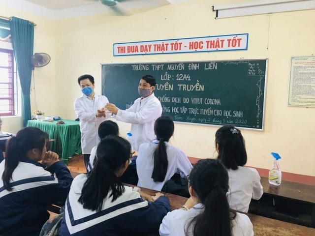 Thêm nhiều địa phương cho học sinh tiếp tục nghỉ học - 1