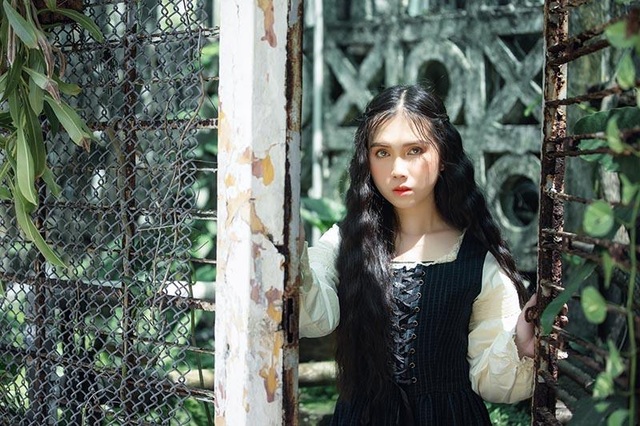 Chúng ta chọn buông tay khi vẫn còn yêu... - 1 Chúng ta chọn buông tay khi vẫn còn yêu... - 1