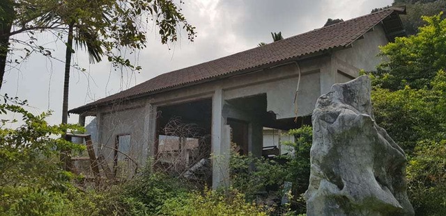 Cận cảnh homestay hàng chục tỷ đồng bị bỏ hoang tại Ninh Bình - 4 Cận cảnh homestay hàng chục tỷ đồng bị bỏ hoang tại Ninh Bình - 4
