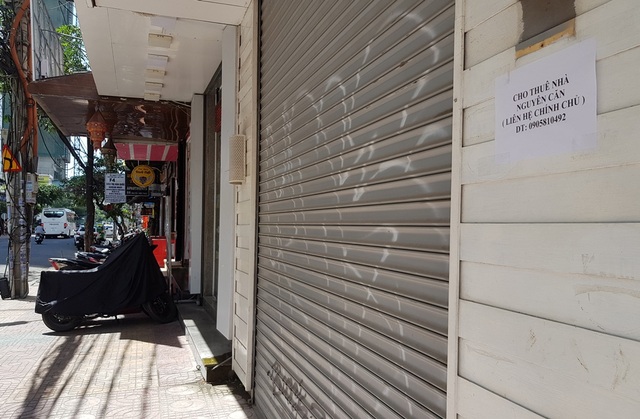 Nha Trang: Hàng loạt cửa hàng ở phố tây đóng cửa, trả mặt bằng - 7