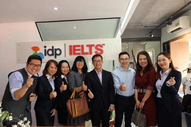 Khai trương văn phòng tư vấn du học IDP Quận 7 với nhiều ưu đãi - 2 Khai trương văn phòng tư vấn du học IDP Quận 7 với nhiều ưu đãi - 2
