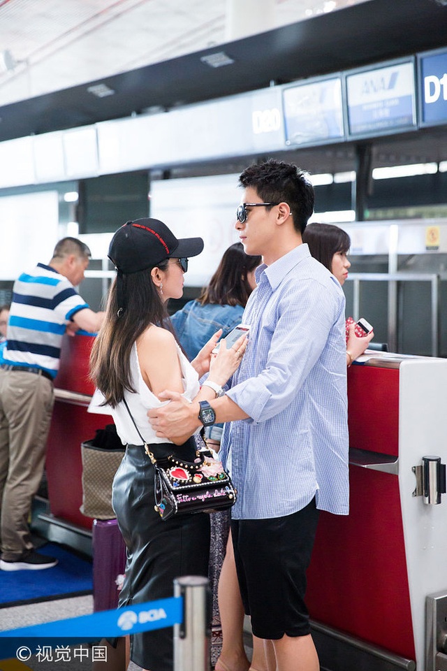 Lý Băng Băng đã chia tay bạn trai kém 16 tuổi - 2 Lý Băng Băng đã chia tay bạn trai kém 16 tuổi - 2