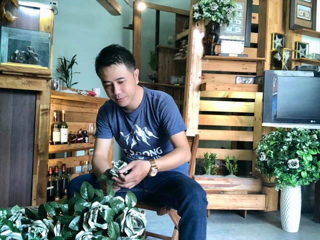 Ngày quốc tế phụ nữ 8/3: Hoa hồng gấp bằng đồng 2 USD đắt khách - 1 Ngày quốc tế phụ nữ 8/3: Hoa hồng gấp bằng đồng 2 USD đắt khách - 1