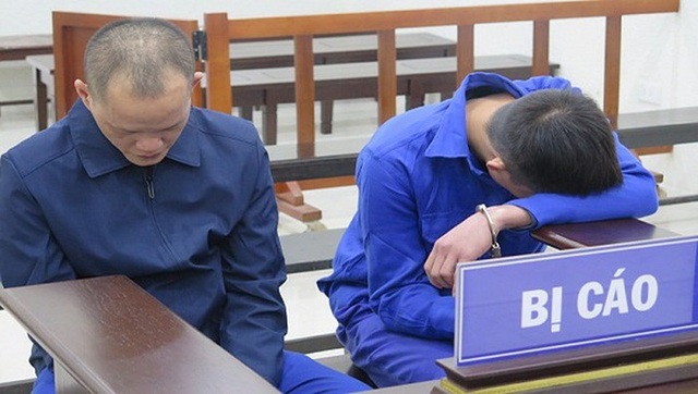 Hà Nội: Bộ đôi chuyên rình rập cướp tiền của phụ nữ trước cửa ngân hàng - 2