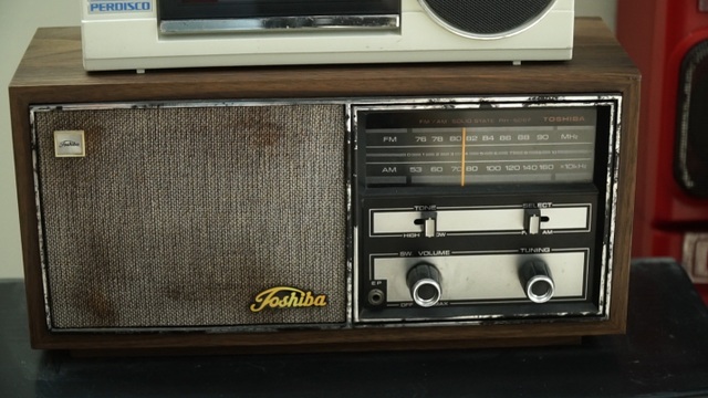 Bộ sưu tập 1000 chiếc đài radio cassette cổ gần 1 tỷ đồng tại Hà Nội - 2 Bộ sưu tập 1000 chiếc đài radio cassette cổ gần 1 tỷ đồng tại Hà Nội - 2