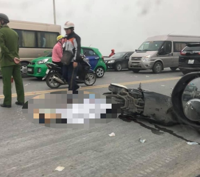 Điều tra nguyên nhân người đàn ông tử vong trên cầu Vĩnh Tuy - 1 Điều tra nguyên nhân người đàn ông tử vong trên cầu Vĩnh Tuy - 1