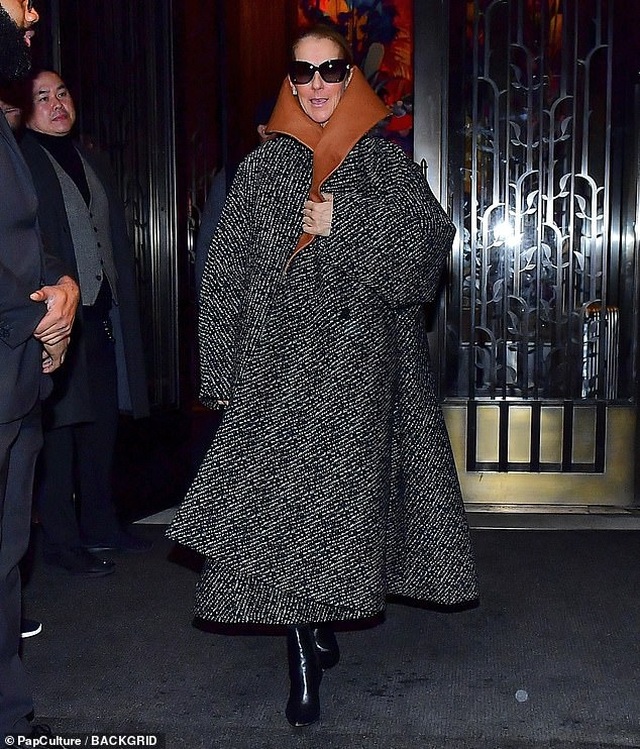 Celine Dion diện váy kết hợp với quần - 4