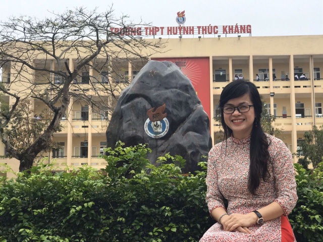 Áo dài học đường - Dấu ấn khó phai trong “Tuần lễ Áo dài” - 8 Áo dài học đường - Dấu ấn khó phai trong “Tuần lễ Áo dài” - 8