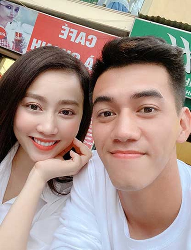 Những nàng WAGs bóng đá Việt Nam giàu nứt đố, đổ vách - 2 Những nàng WAGs bóng đá Việt Nam giàu nứt đố, đổ vách - 2