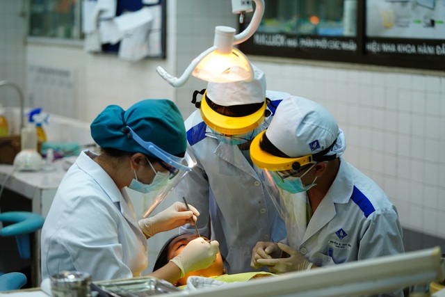 Đón 14.000 SV học trở lại, Trường ĐH Y dược TPHCM chuẩn bị gì? - 11 Đón 14.000 SV học trở lại, Trường ĐH Y dược TPHCM chuẩn bị gì? - 11