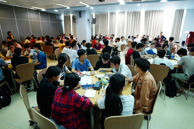 Đón 14.000 SV học trở lại, Trường ĐH Y dược TPHCM chuẩn bị gì? - 8 Đón 14.000 SV học trở lại, Trường ĐH Y dược TPHCM chuẩn bị gì? - 8