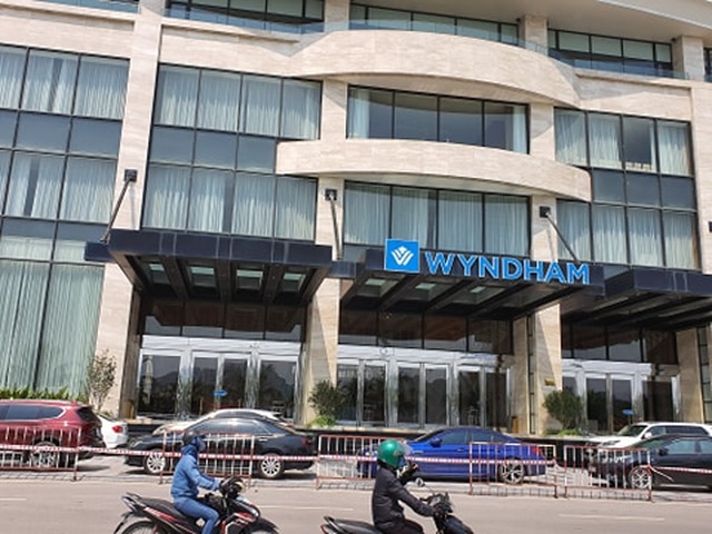 3 khách sạn ở Hạ Long bị phong tỏa - 2 3 khách sạn ở Hạ Long bị phong tỏa - 2
