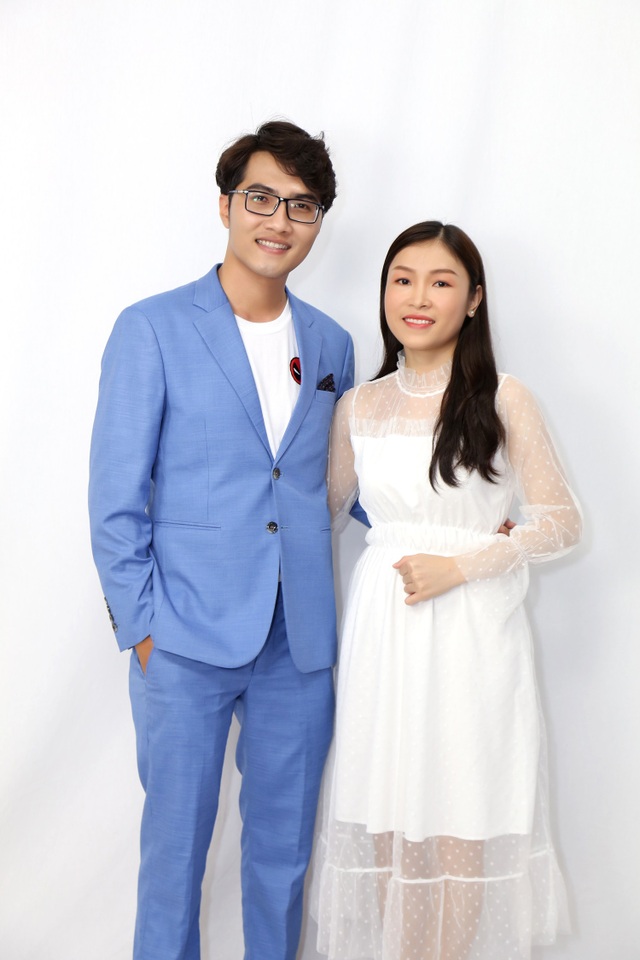 Ốc Thanh Vân “đau tim”, ghen tỵ màn cầu hôn lịm tim của MC Lê Huy - 1 Ốc Thanh Vân “đau tim”, ghen tỵ màn cầu hôn lịm tim của MC Lê Huy - 1