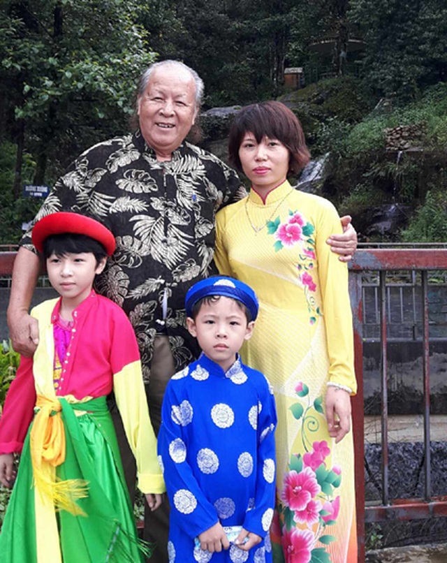 Bí quyết duy trì hạnh phúc của cụ ông 92 tuổi lấy người vợ kém 53 tuổi - 2 Bí quyết duy trì hạnh phúc của cụ ông 92 tuổi lấy người vợ kém 53 tuổi - 2