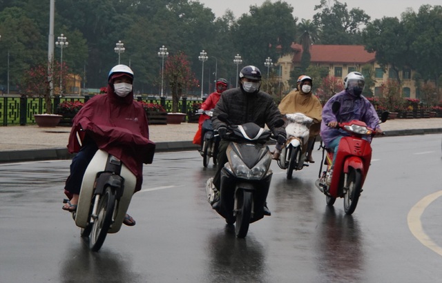 Hôm nay Hà Nội chuyển rét, có mưa rào và giông - 1 Hôm nay Hà Nội chuyển rét, có mưa rào và giông - 1