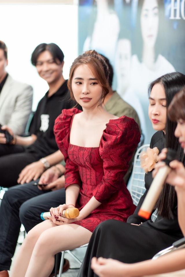 Quỳnh Nga tiếp tục làm “tiểu tam” ghê gớm hơn hẳn Quỳnh Trinh, Nhã - 2 Quỳnh Nga tiếp tục làm “tiểu tam” ghê gớm hơn hẳn Quỳnh Trinh, Nhã - 2