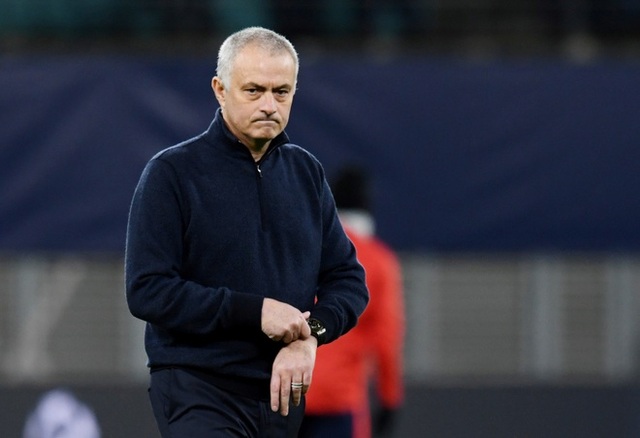 Mourinho trải qua chuỗi ngày tệ nhất trong sự nghiệp