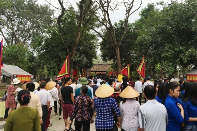 Vận động cán bộ, công chức hoãn, lùi thời gian cưới… vì Covid-19 - 1 Vận động cán bộ, công chức hoãn, lùi thời gian cưới… vì Covid-19 - 1
