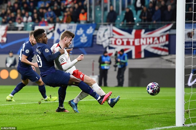 Những khoảnh khắc Tottenham chia tay Champions League đầy cay đắng - 5 Những khoảnh khắc Tottenham chia tay Champions League đầy cay đắng - 5