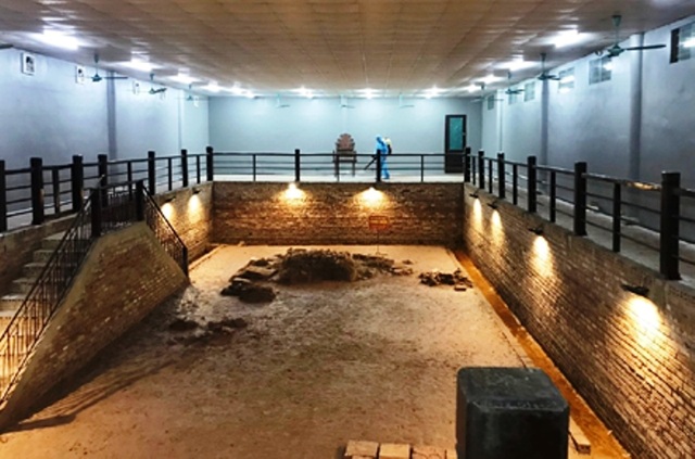 Di tích quốc gia đặc biệt cố đô Hoa Lư tạm dừng đón khách - 3 Di tích quốc gia đặc biệt cố đô Hoa Lư tạm dừng đón khách - 3