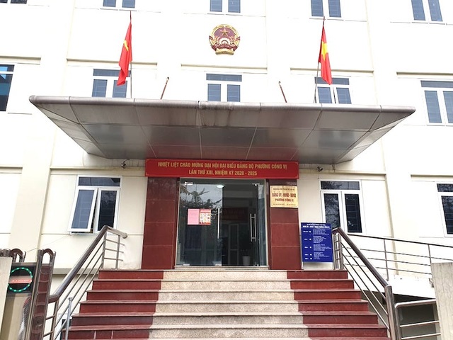 Hà Nội: Trắng trợn đập phá tan hoang tài sản của dân ngay tại quận Ba Đình - 5 Hà Nội: Trắng trợn đập phá tan hoang tài sản của dân ngay tại quận Ba Đình - 5