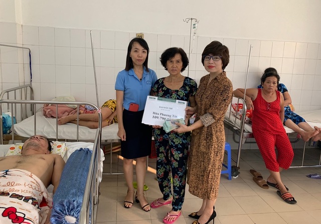 Bạn đọc giúp đỡ người đàn ông bị liệt tứ chi sau lời kêu gọi của bác sĩ - 1 Bạn đọc giúp đỡ người đàn ông bị liệt tứ chi sau lời kêu gọi của bác sĩ - 1