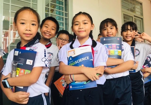 TPHCM cho toàn bộ học sinh tiếp tục nghỉ học đến hết ngày 5/4 - 1 TPHCM cho toàn bộ học sinh tiếp tục nghỉ học đến hết ngày 5/4 - 1