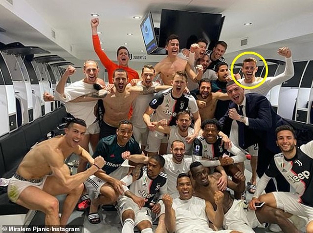 C.Ronaldo không nhiễm Covid-19, Hudson-Odoi tuyên bố đã khỏe mạnh - 2 C.Ronaldo không nhiễm Covid-19, Hudson-Odoi tuyên bố đã khỏe mạnh - 2