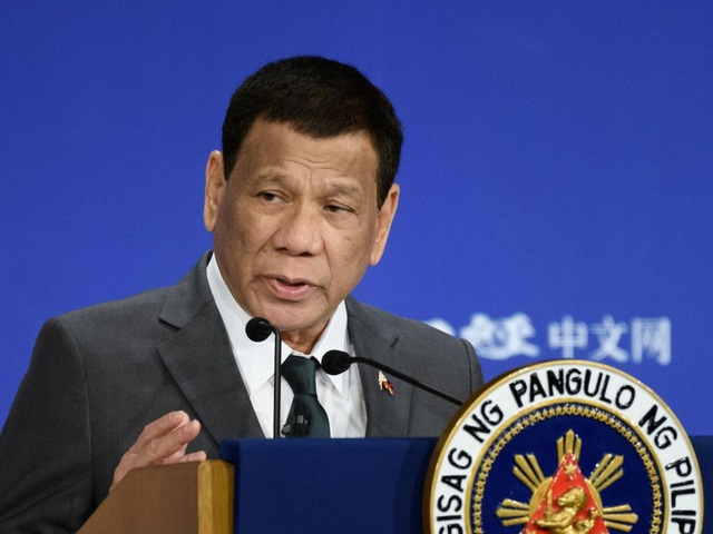 Tổng thống Philippines âm tính với virus corona