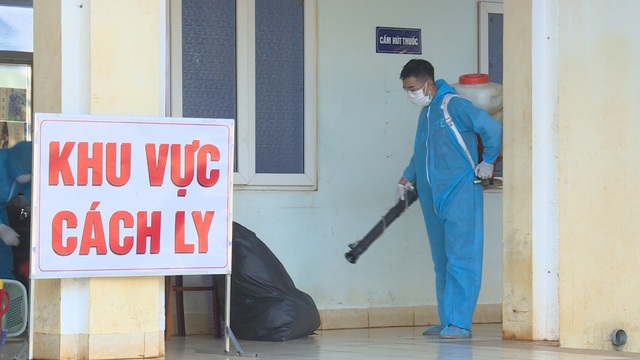 Huy động 500 y bác sĩ nghỉ hưu và gần 2.000 sinh viên y khoa chống dịch - 4 Huy động 500 y bác sĩ nghỉ hưu và gần 2.000 sinh viên y khoa chống dịch - 4