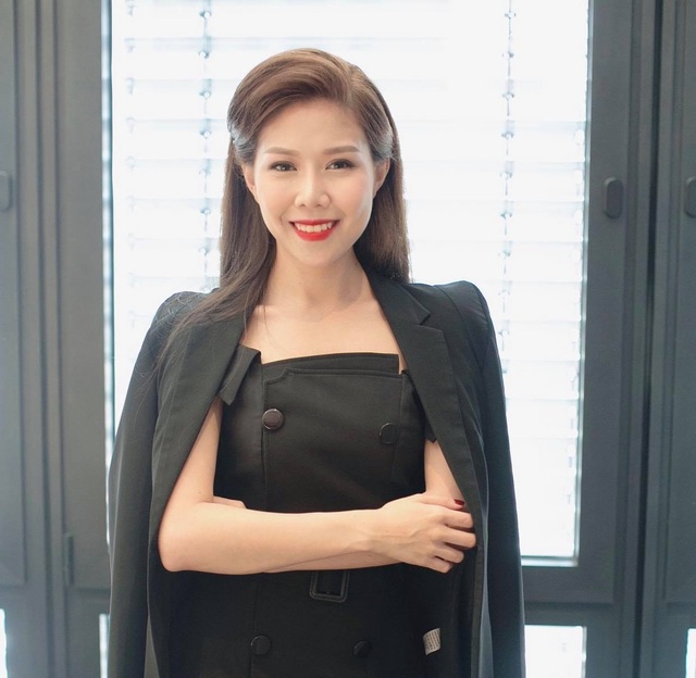 Nữ doanh nhân 9x Tuệ Nghi ủng hộ 200 triệu đồng chống dịch Covid-19 - 1 Nữ doanh nhân 9x Tuệ Nghi ủng hộ 200 triệu đồng chống dịch Covid-19 - 1