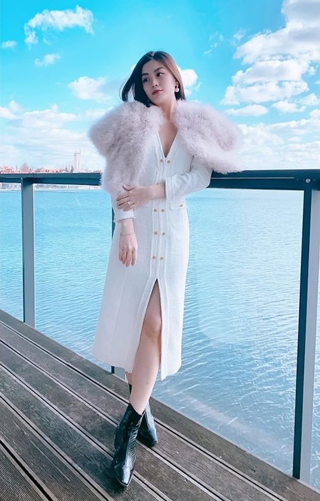 Á hậu Diễm Trang bị kẹt lại Ba Lan sau lệnh phong toả cả nước vì Covid-19 - 3 Á hậu Diễm Trang bị kẹt lại Ba Lan sau lệnh phong toả cả nước vì Covid-19 - 3