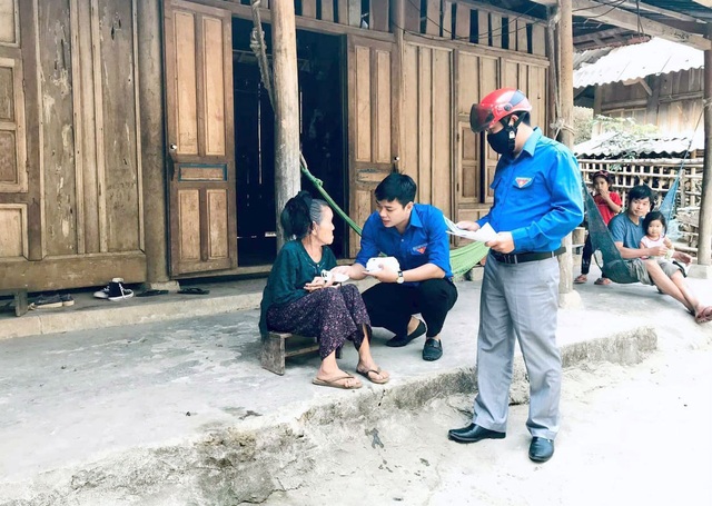 Thanh niên Nghệ An mượn xưởng may khẩu trang, chung tay phòng dịch Covid-19 - 1 Thanh niên Nghệ An mượn xưởng may khẩu trang, chung tay phòng dịch Covid-19 - 1